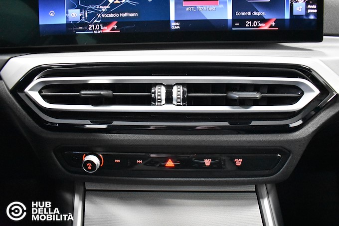 BMW 318d 48V Touring